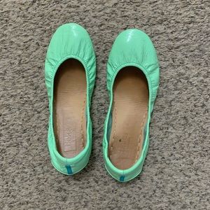 Mint Patent Tieks